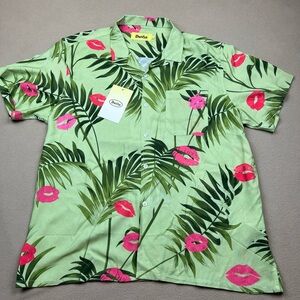 Duvin Fronds Button Up Shirt, Cocktail Top, Green Flowers, Lips, Kiss. Sz Large